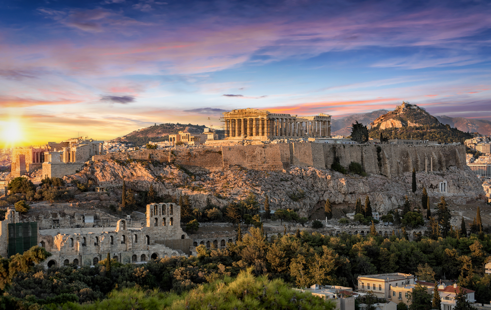 7-minute guide: Driving in Greece